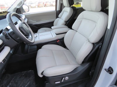 2026 Lincoln Navigator L Premiere