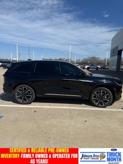 2024 Lincoln Nautilus Reserve