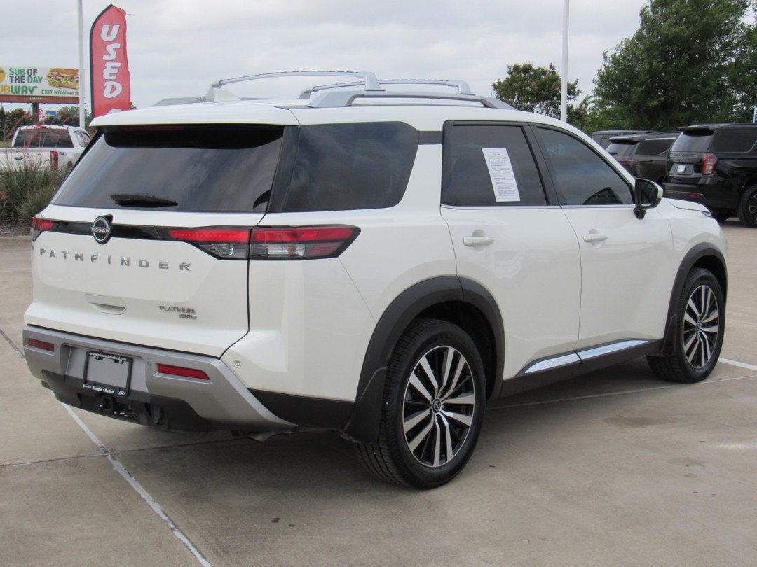 2024 Nissan Pathfinder Platinum