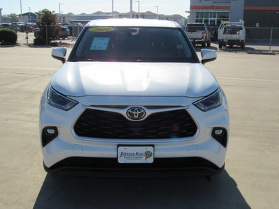 2021 Toyota Highlander LE