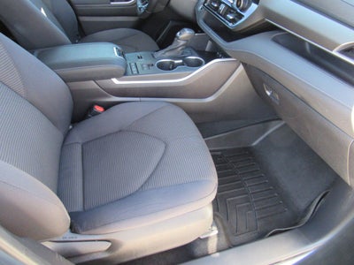 2021 Toyota Highlander LE