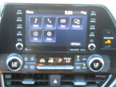 2021 Toyota Highlander LE