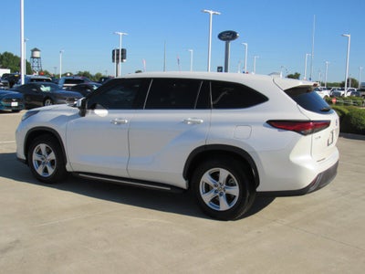 2021 Toyota Highlander LE