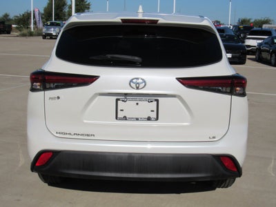 2021 Toyota Highlander LE