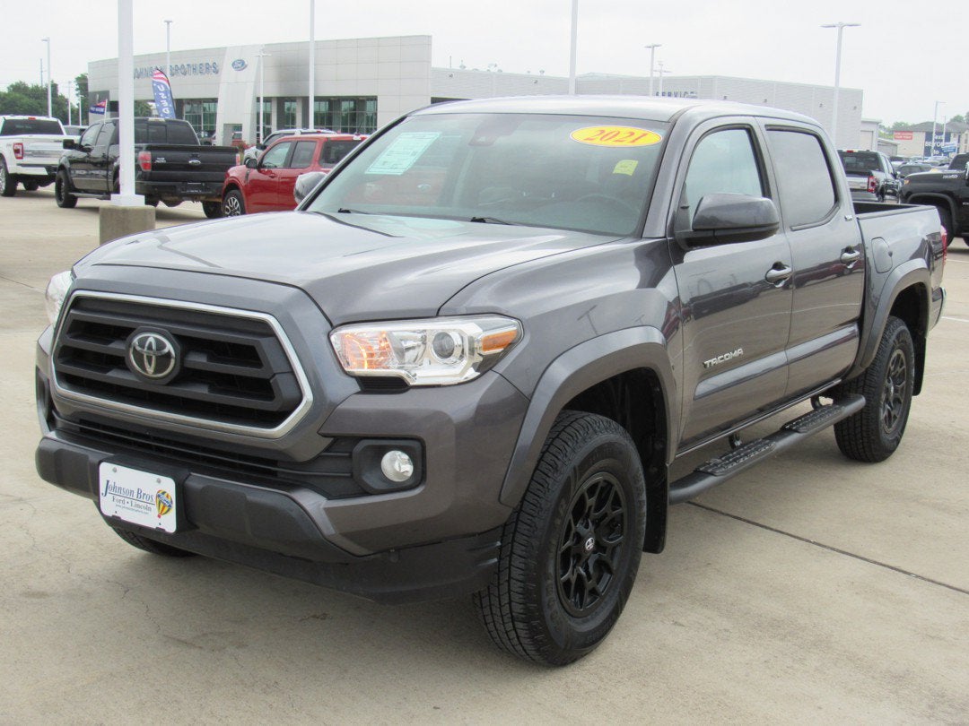 2021 Toyota Tacoma 2WD SR5