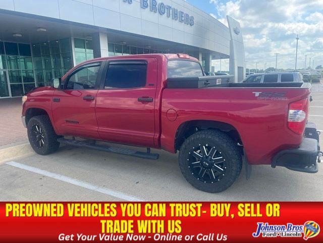 2017 Toyota Tundra 4WD SR5