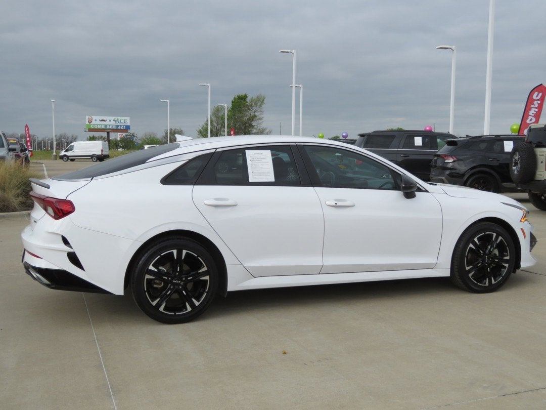 2024 Kia K5 GT-Line