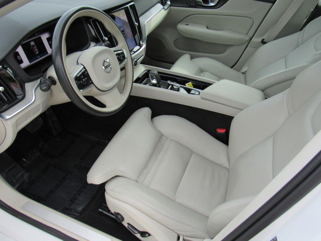2024 Volvo S60 UltimatE