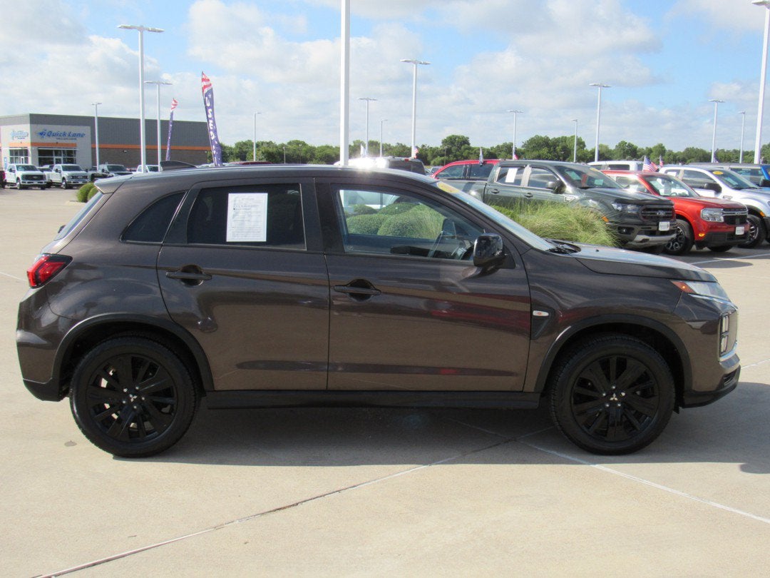 2021 Mitsubishi Outlander Sport LE