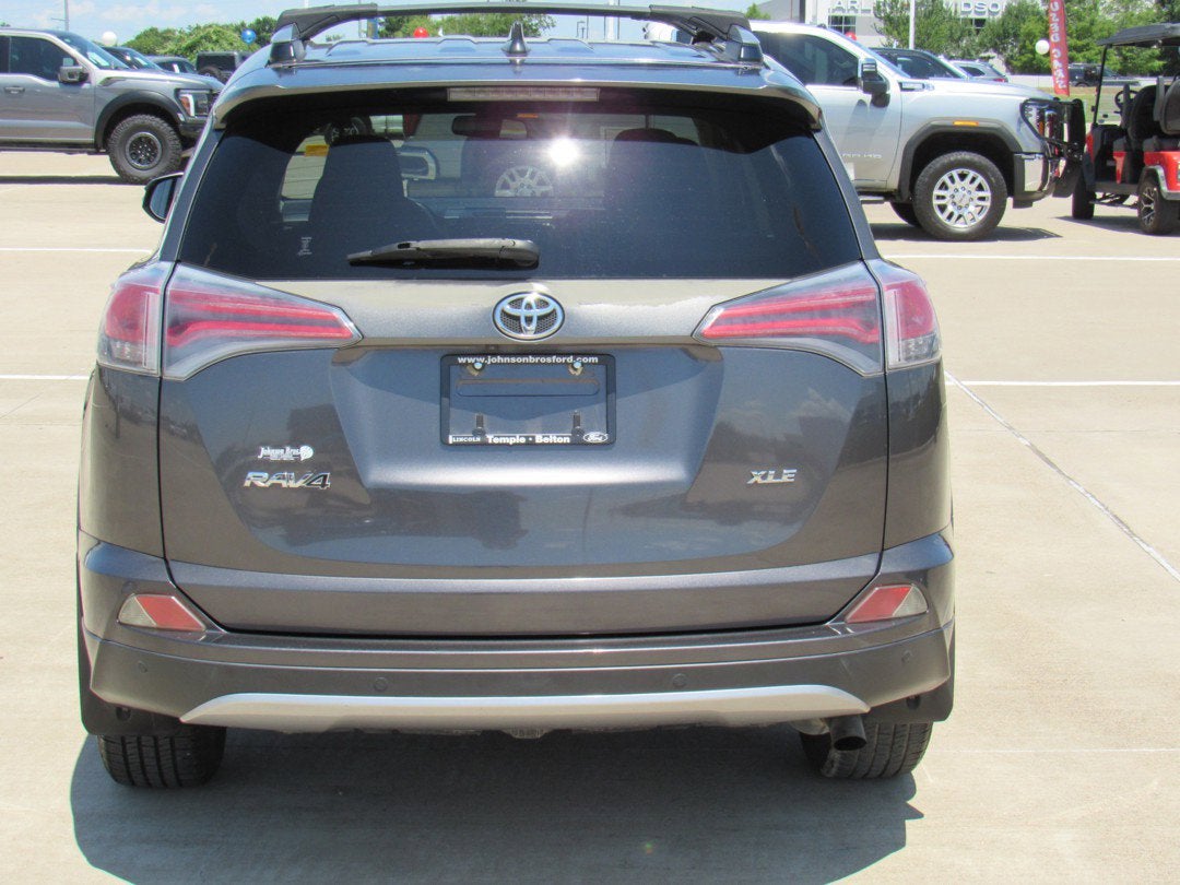 2017 Toyota RAV4 XLE