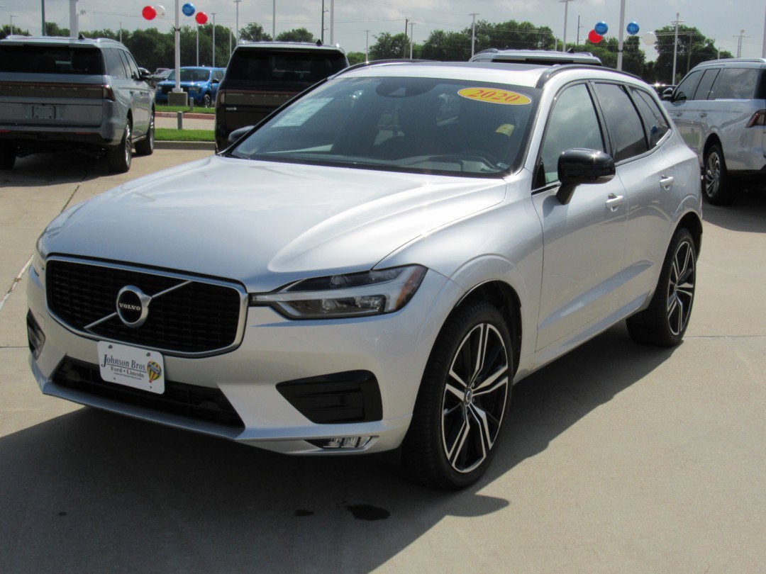 2020 Volvo XC60 R-Design