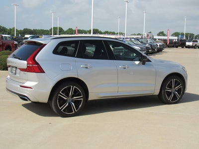 2020 Volvo XC60 R-Design