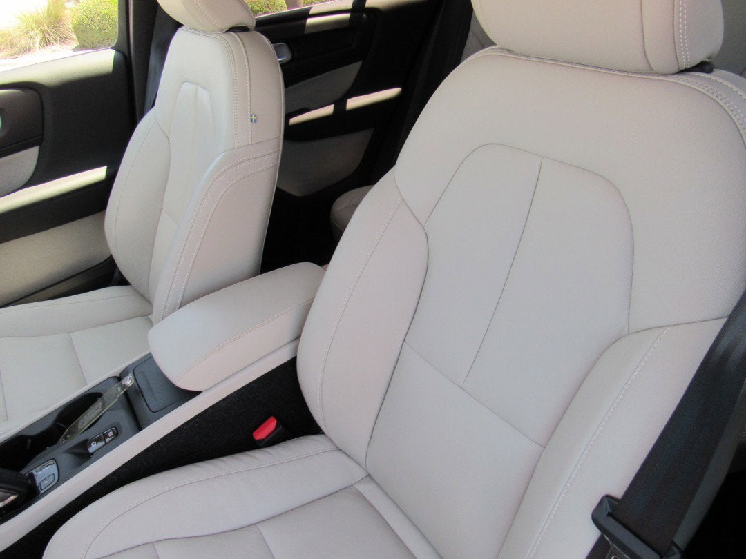 2019 Volvo XC40 Momentum