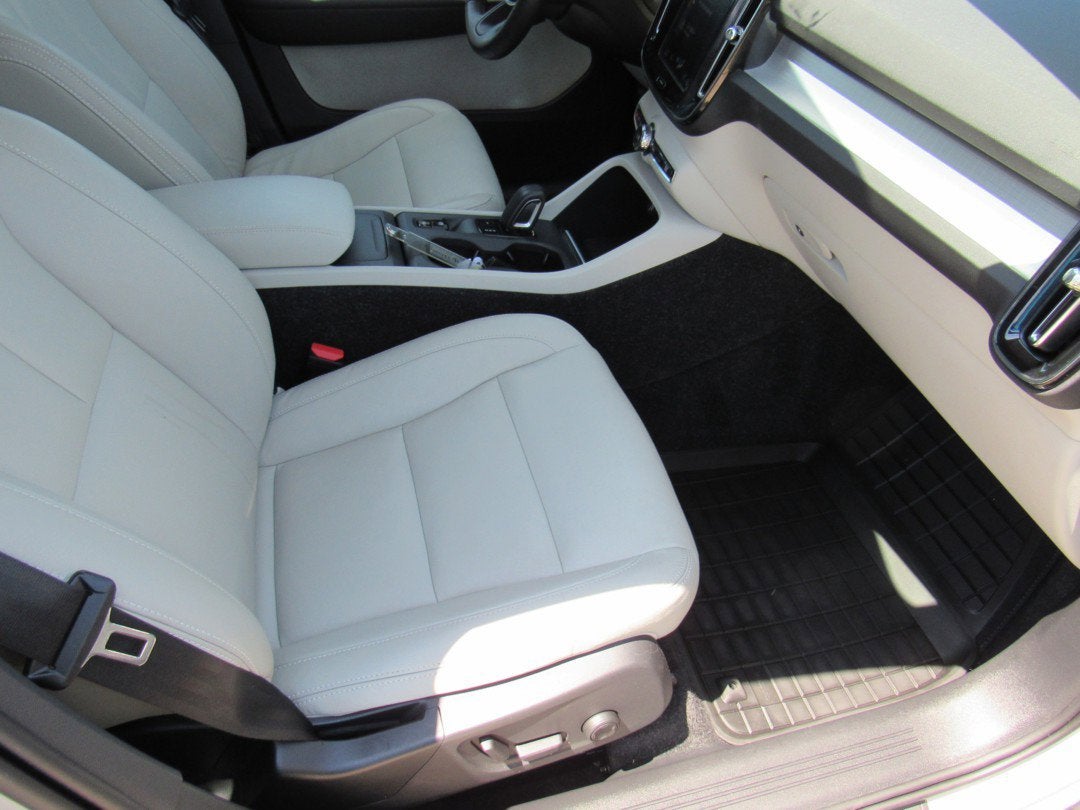 2019 Volvo XC40 Momentum