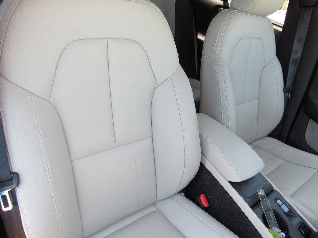 2019 Volvo XC40 Momentum