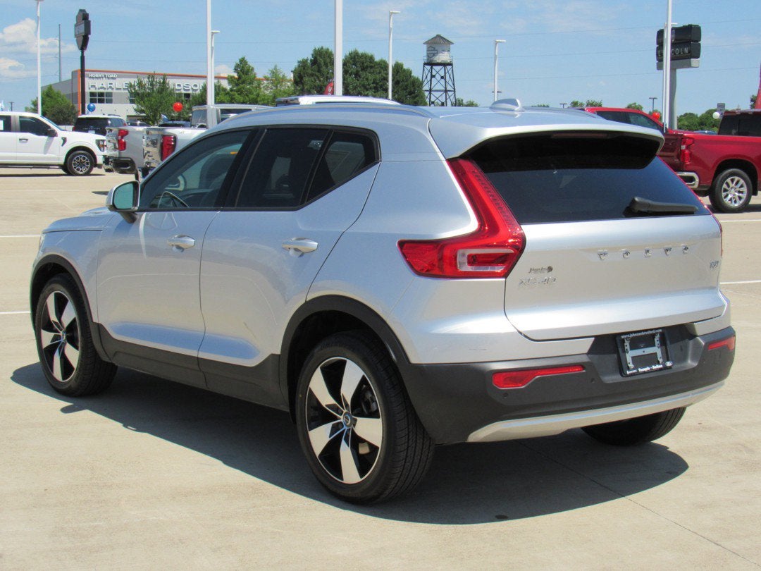 2019 Volvo XC40 Momentum